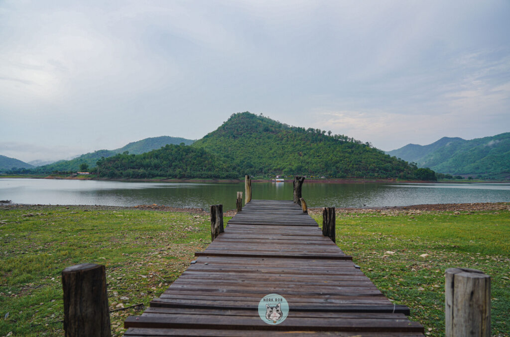เที่ยว สุพรรณบุรี นอนเต้นท์โดม